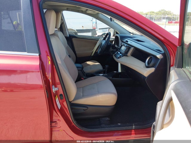 Продаж на аукціоні авто 2015 Toyota Rav4 Xle, vin: 2T3RFREV8FW240903, номер лоту: 45102910