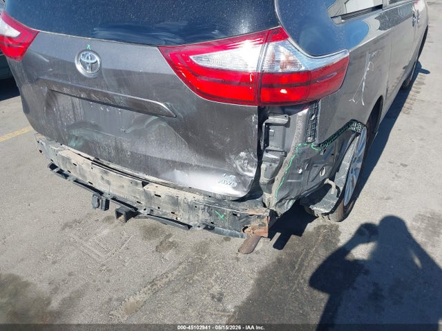 Toyota Sienna Le 7 Passenger 2015 5TDJK3DC6FS105636 Image 6