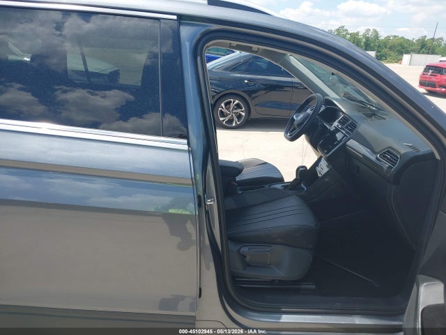 3VV3B7AXXRM108729 Volkswagen Tiguan 2.0t Se/2.0t Wolfsburg Edition