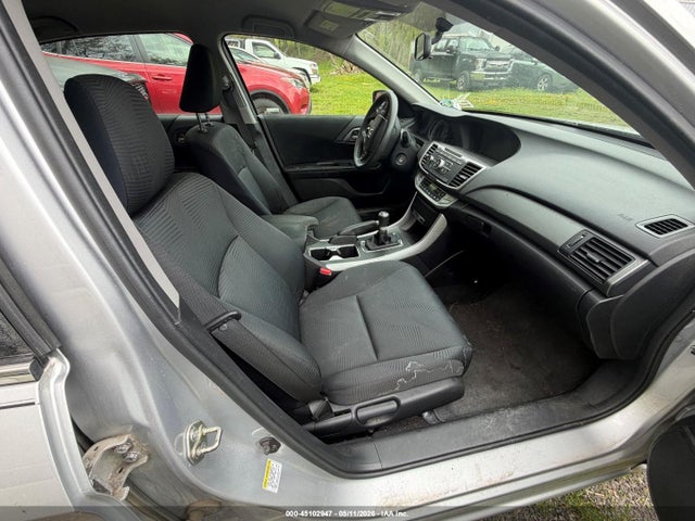 2015 Honda Accord Lx მანქანა იყიდება აუქციონზე, vin: 1HGCR2E3XFA044352, აუქციონის ნომერი: 45102947