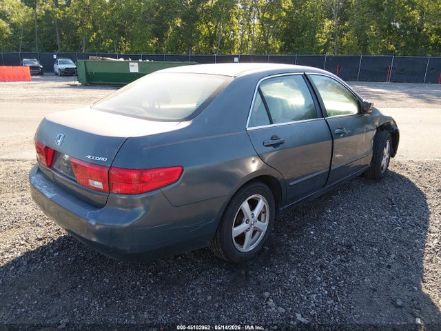 45102962 :رقم المزاد ، 1HGCM56415A136956 vin ، 2005 Honda Accord 2.4 Lx مزاد بيع