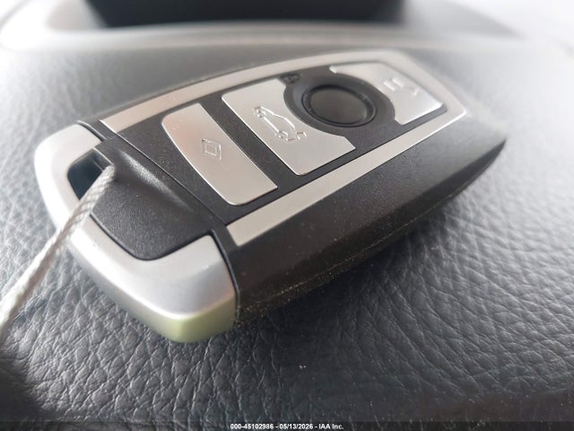 2013 Bmw 535i Xdrive მანქანა იყიდება აუქციონზე, vin: WBAFU7C53DDU76088, აუქციონის ნომერი: 45102986
