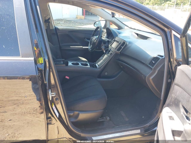 45102992 :رقم المزاد ، 4T3BA3BB9EU059332 vin ، 2014 Toyota Venza Le مزاد بيع