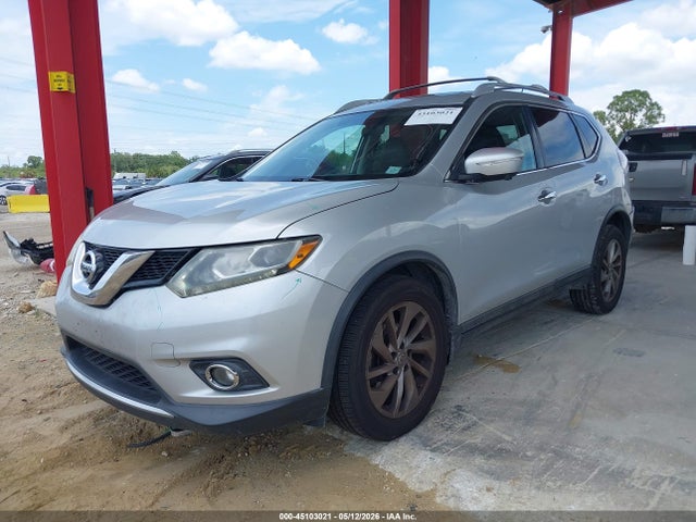 45103021 :رقم المزاد ، 5N1AT2MV8FC833397 vin ، 2015 Nissan Rogue Sl مزاد بيع