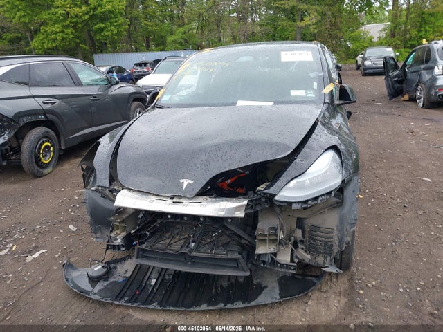 45103054 :رقم المزاد ، 7SAYGDEE1PA207390 vin ، 2023 Tesla Model Y Awd/long Range Dual Motor All-wheel Drive مزاد بيع