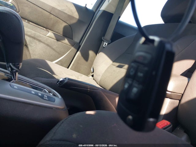 45103066 :رقم المزاد ، 1G1PC5SB0F7101811 vin ، 2015 Chevrolet Cruze 1lt Auto مزاد بيع