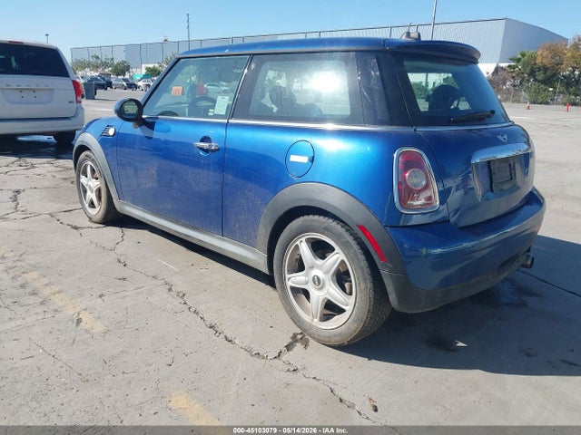 Продаж на аукціоні авто 2008 Mini Cooper, vin: WMWMF33558TT63023, номер лоту: 45103079