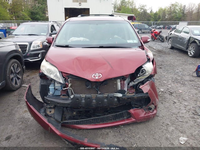 Продаж на аукціоні авто 2014 Toyota Sienna Limited V6 7 Passenger, vin: 5TDYK3DC7ES493165, номер лоту: 45103087
