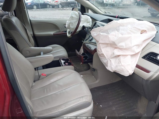Продаж на аукціоні авто 2014 Toyota Sienna Limited V6 7 Passenger, vin: 5TDYK3DC7ES493165, номер лоту: 45103087