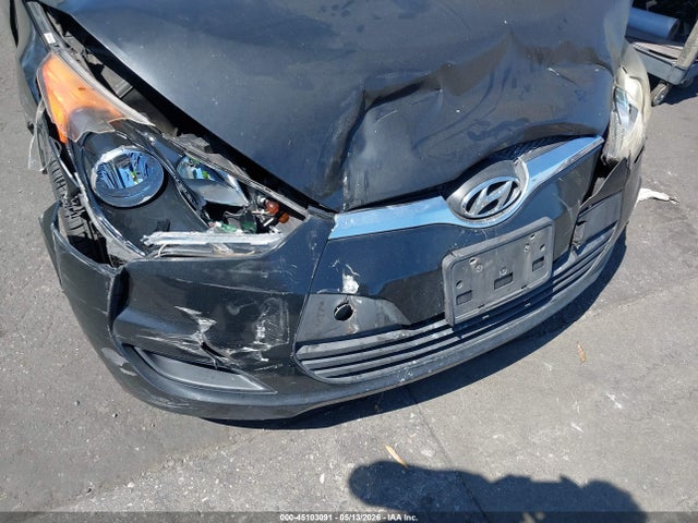 Продаж на аукціоні авто 2015 Hyundai Veloster, vin: KMHTC6AD8FU240175, номер лоту: 45103091