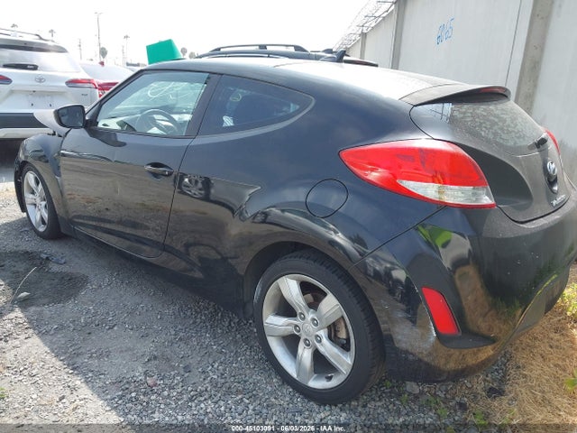 Продаж на аукціоні авто 2015 Hyundai Veloster, vin: KMHTC6AD8FU240175, номер лоту: 45103091