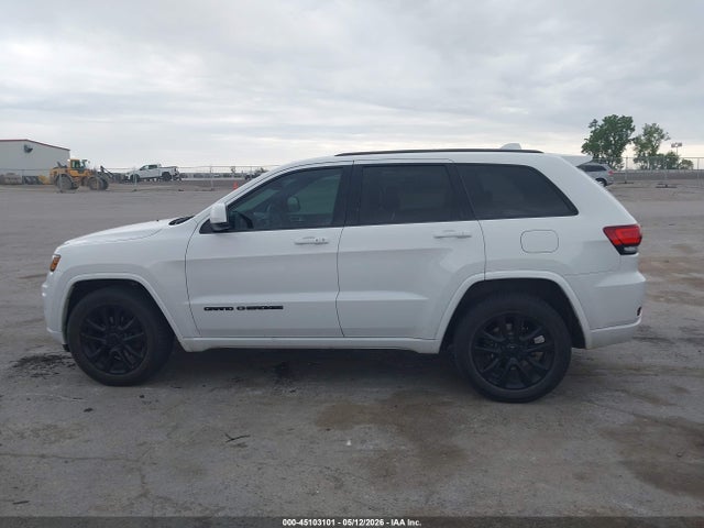2017 Jeep Grand Cherokee Altitude 4x4 მანქანა იყიდება აუქციონზე, vin: 1C4RJFAG5HC720245, აუქციონის ნომერი: 45103101