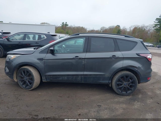 Aukcja sprzedaży 2017 Ford Escape Se, vin: 1FMCU9GD9HUD07052, numer aukcji: 45103107