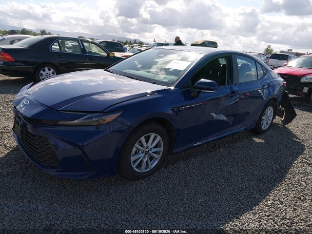 Toyota CAMRY LE 2026 4T1DAACKXTU276034 Image 2