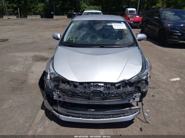 Продажа на аукционе авто 2017 Toyota Prius Four, vin: JTDKARFU2H3050283, номер лота: 45103162