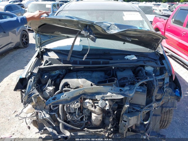 45103174 :رقم المزاد ، 5TDYZ3DC4KS984042 vin ، 2019 Toyota Sienna Xle 8 Passenger مزاد بيع