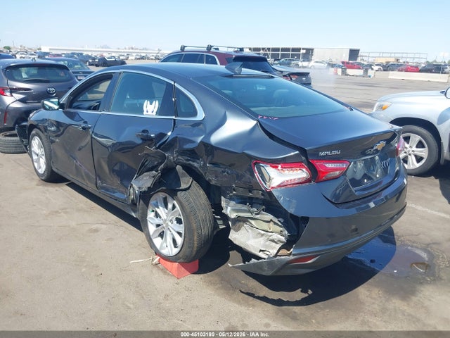 1G1ZD5ST8MF070244 Chevrolet Malibu Fwd Lt