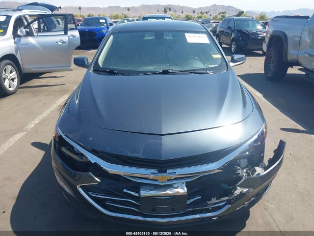1G1ZD5ST8MF070244 Chevrolet Malibu Fwd Lt