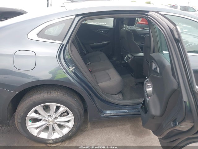 1G1ZD5ST8MF070244 Chevrolet Malibu Fwd Lt