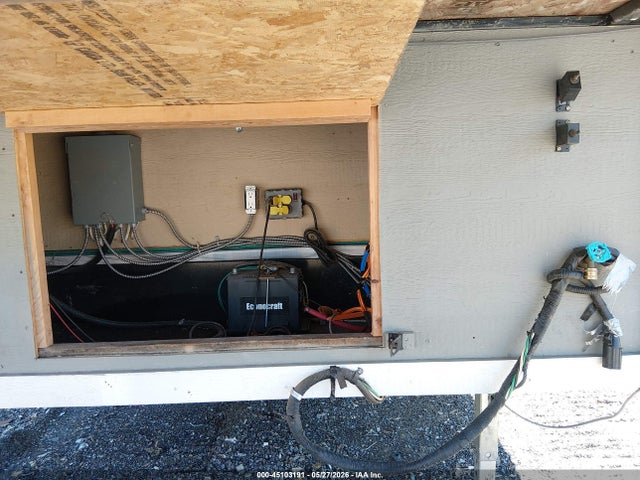 Homemade Travel Trailer 2017 AZ10852 Image 10