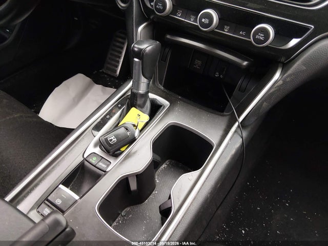 1HGCV1F33KA069379 Honda Accord Sport