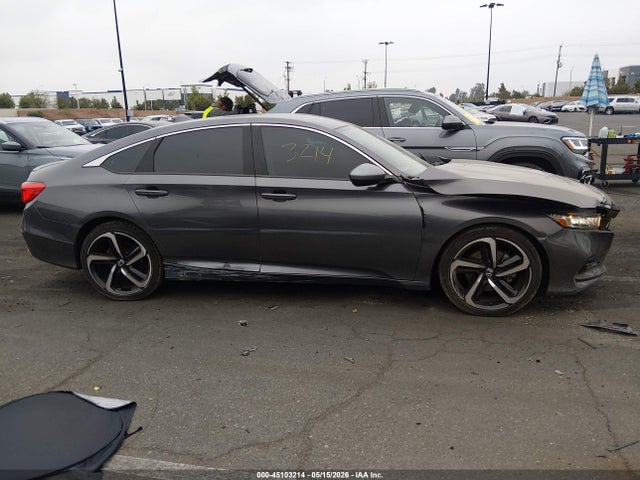 1HGCV1F33KA069379 Honda Accord Sport