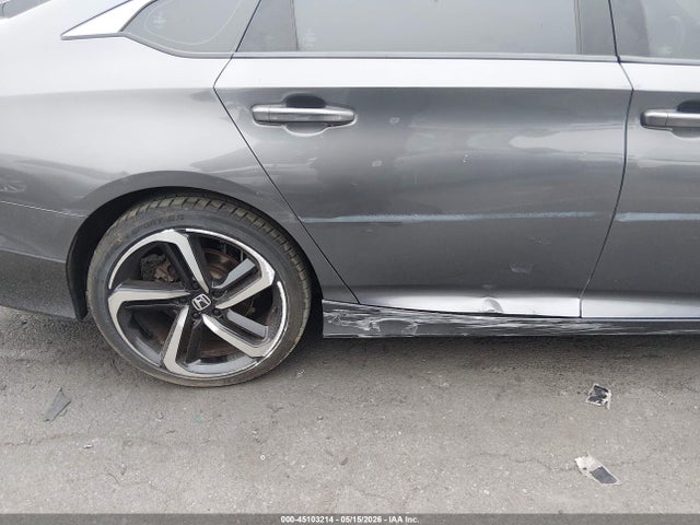 1HGCV1F33KA069379 Honda Accord Sport