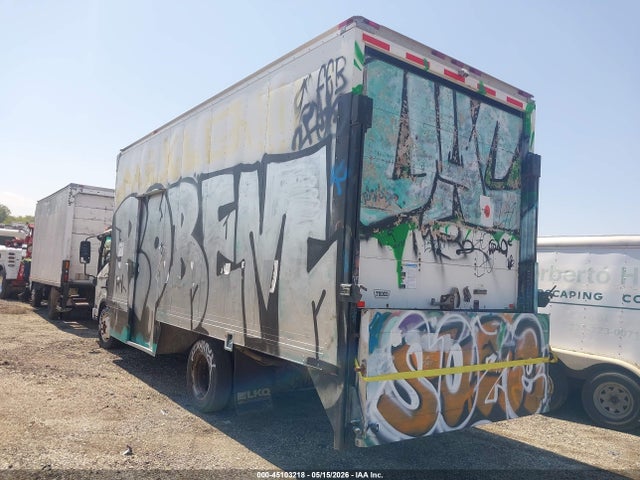 45103218 :رقم المزاد ، JALE5W163C7300817 vin ، 2012 Isuzu Dsl Reg مزاد بيع
