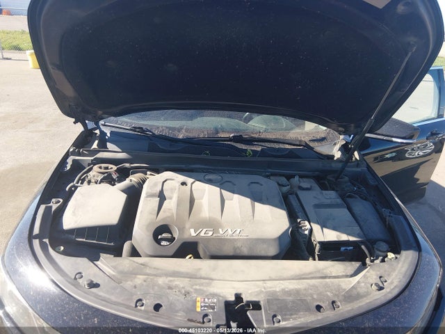 Chevrolet IMPALA 1LT 2017 2G1105S34H9100427 Image 10