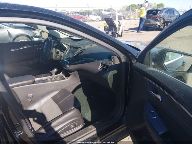Chevrolet IMPALA 1LT 2017 2G1105S34H9100427 Image 5