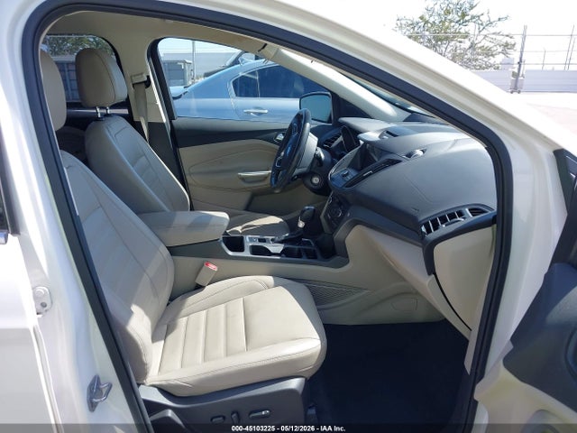 1FMCU0GD6HUA15337 Ford ESCAPE SE