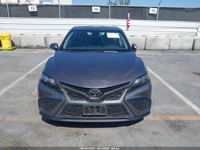 45103241 :رقم المزاد ، 4T1T11AK8PU752222 vin ، 2023 Toyota Camry Se مزاد بيع