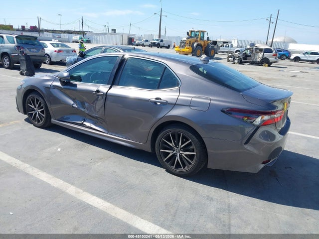 45103241 :رقم المزاد ، 4T1T11AK8PU752222 vin ، 2023 Toyota Camry Se مزاد بيع