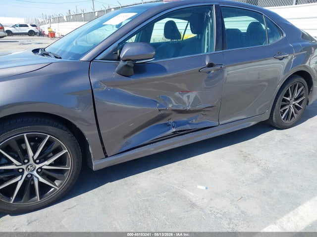 45103241 :رقم المزاد ، 4T1T11AK8PU752222 vin ، 2023 Toyota Camry Se مزاد بيع