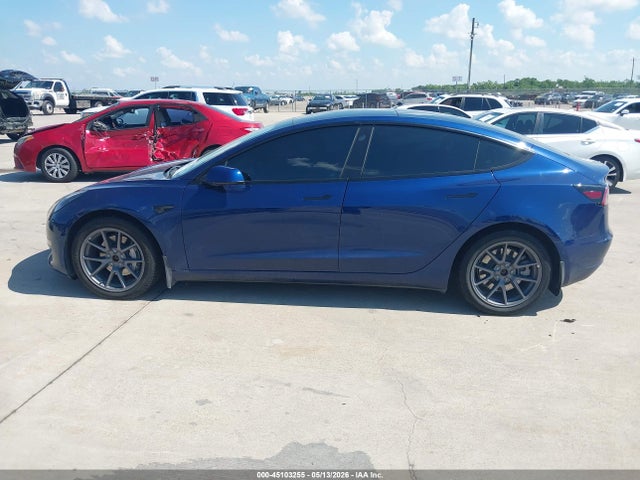 Продажа на аукционе авто 2022 Tesla Model 3 Long Range Dual Motor All-wheel Drive, vin: 5YJ3E1EB9NF268410, номер лота: 45103255