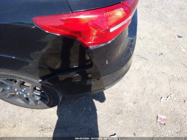 45103264 :رقم المزاد ، 1FADP3F25GL222068 vin ، 2016 Ford Focus Se مزاد بيع