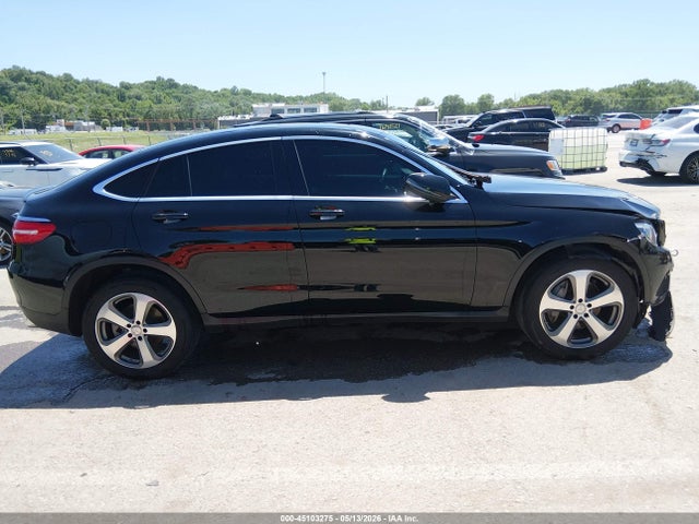 45103275 :رقم المزاد ، WDC0J4KB6HF200631 vin ، 2017 Mercedes-benz Glc 300 Coupe 4matic مزاد بيع