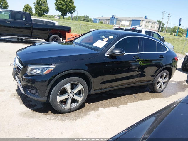 45103275 :رقم المزاد ، WDC0J4KB6HF200631 vin ، 2017 Mercedes-benz Glc 300 Coupe 4matic مزاد بيع