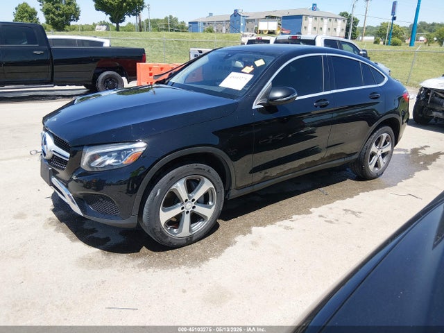 45103275 :رقم المزاد ، WDC0J4KB6HF200631 vin ، 2017 Mercedes-benz Glc 300 Coupe 4matic مزاد بيع