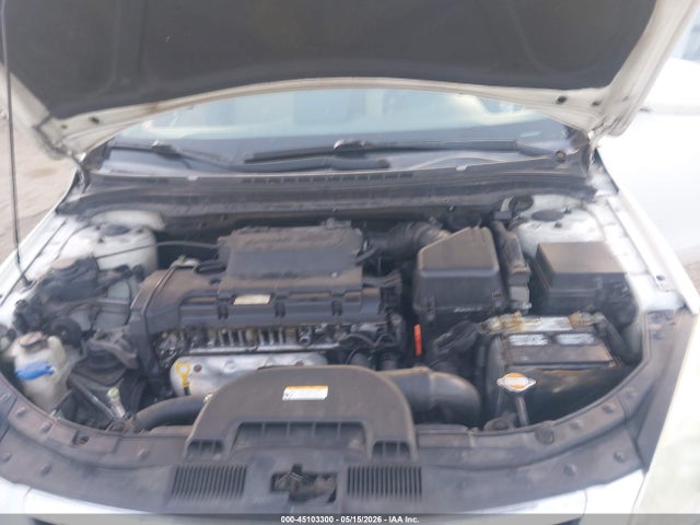 Продажа на аукционе авто 2010 Hyundai Elantra Touring Gls, vin: KMHDC8AEXAU080561, номер лота: 45103300