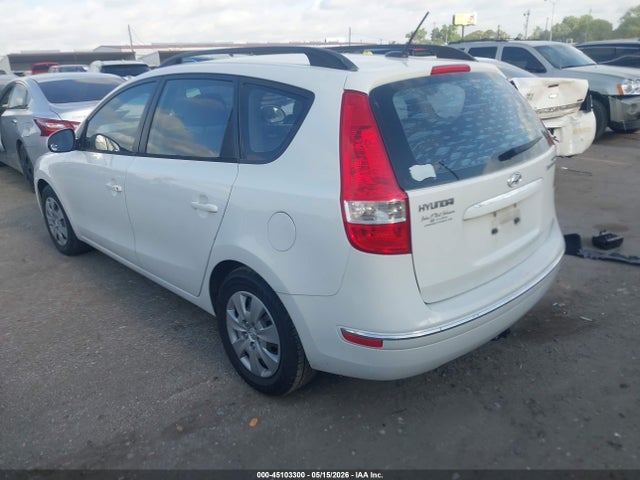 Продажа на аукционе авто 2010 Hyundai Elantra Touring Gls, vin: KMHDC8AEXAU080561, номер лота: 45103300
