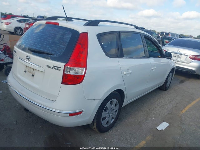 Продажа на аукционе авто 2010 Hyundai Elantra Touring Gls, vin: KMHDC8AEXAU080561, номер лота: 45103300