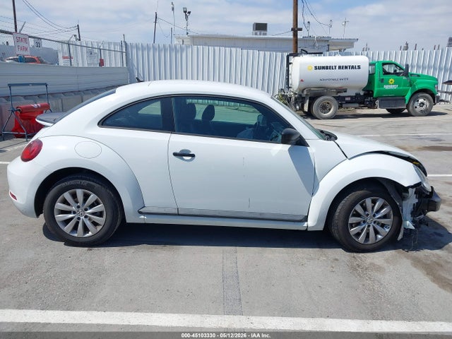 Продажа на аукционе авто 2017 Volkswagen Beetle #pinkbeetle/1.8t Classic/1.8t S, vin: 3VWF17AT0HM614285, номер лота: 45103330