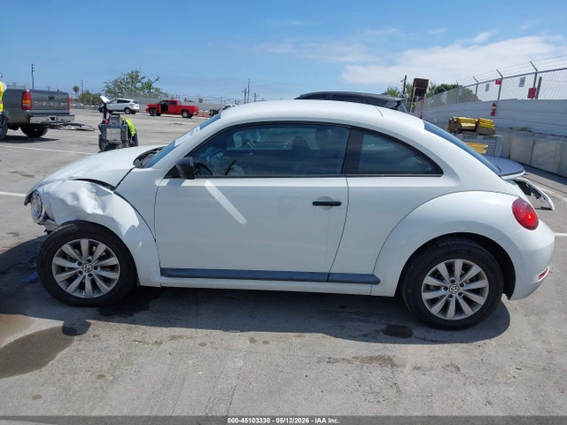 Продажа на аукционе авто 2017 Volkswagen Beetle #pinkbeetle/1.8t Classic/1.8t S, vin: 3VWF17AT0HM614285, номер лота: 45103330