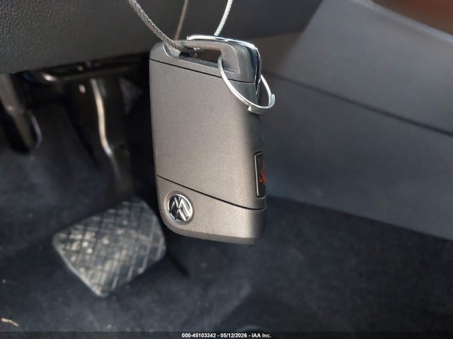 45103342 :رقم المزاد ، 3VV5C7B26TM046035 vin ، 2026 Volkswagen Taos S مزاد بيع