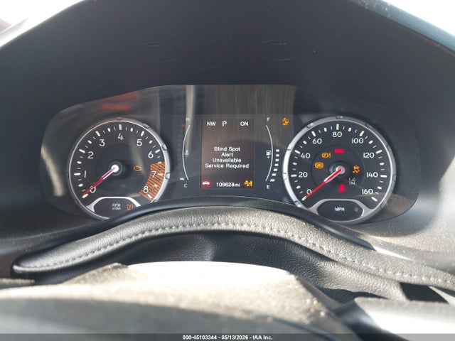 45103344 :رقم المزاد ، ZACNJDC10MPN30545 vin ، 2021 Jeep Renegade Trailhawk 4x4 مزاد بيع