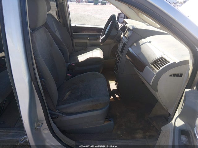 Aukcja sprzedaży 2010 Chrysler Town & Country Touring, vin: 2A4RR5D1XAR443237, numer aukcji: 45103360
