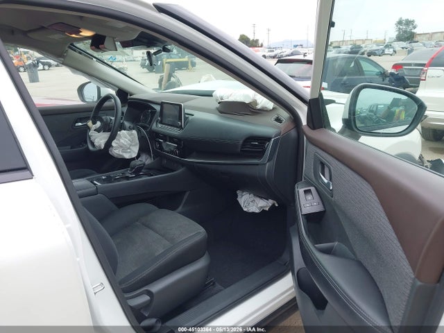 2021 Nissan Rogue Sv Fwd მანქანა იყიდება აუქციონზე, vin: 5N1AT3BA6MC817251, აუქციონის ნომერი: 45103364