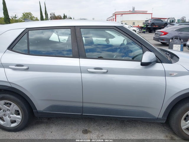 45103386 :رقم المزاد ، KMHRB8A34LU041037 vin ، 2020 Hyundai Venue Se مزاد بيع