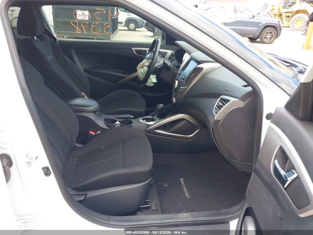 Aukcja sprzedaży 2017 Hyundai Veloster Value Edition, vin: KMHTC6AD6HU321338, numer aukcji: 45103398